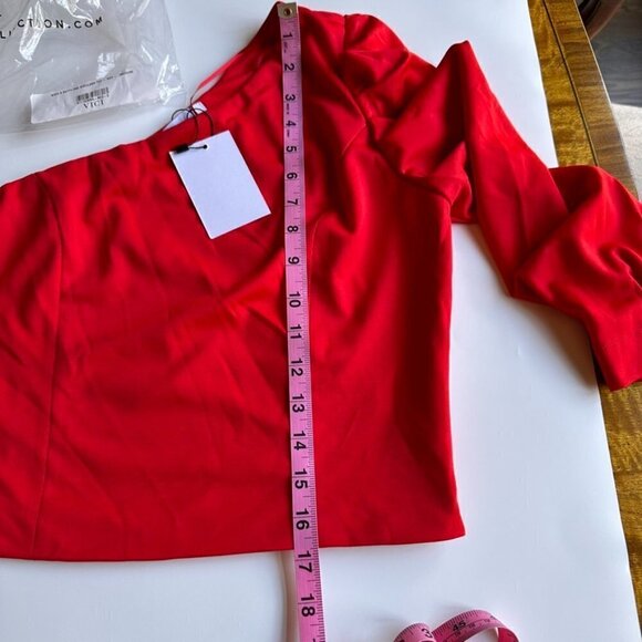Sugarlips Such a Betty One Shoulder Red Top SZ M - Picture 14 of 14